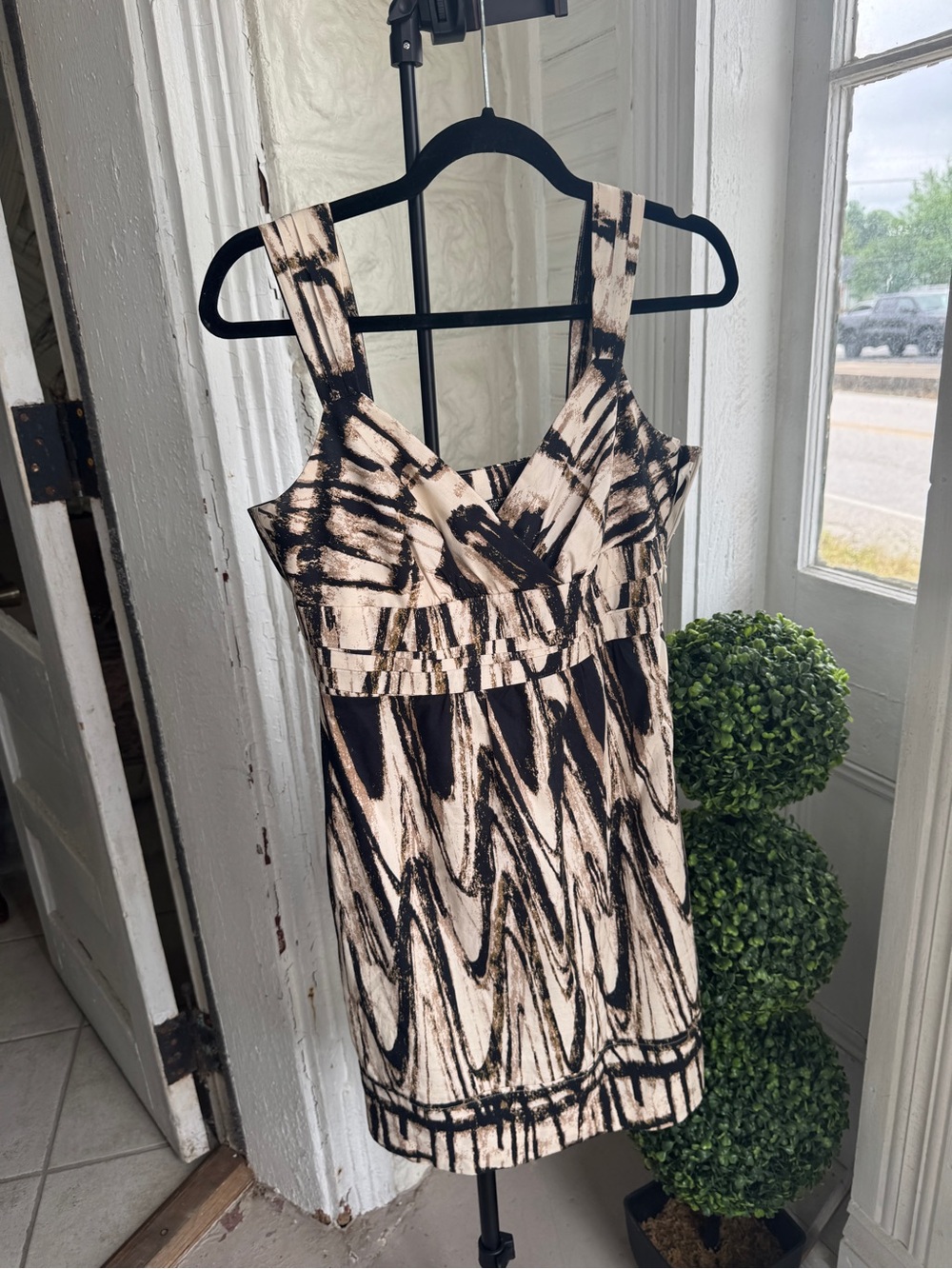 Ann Taylor Beige and Black Abstract Sleeveless Mini Dress